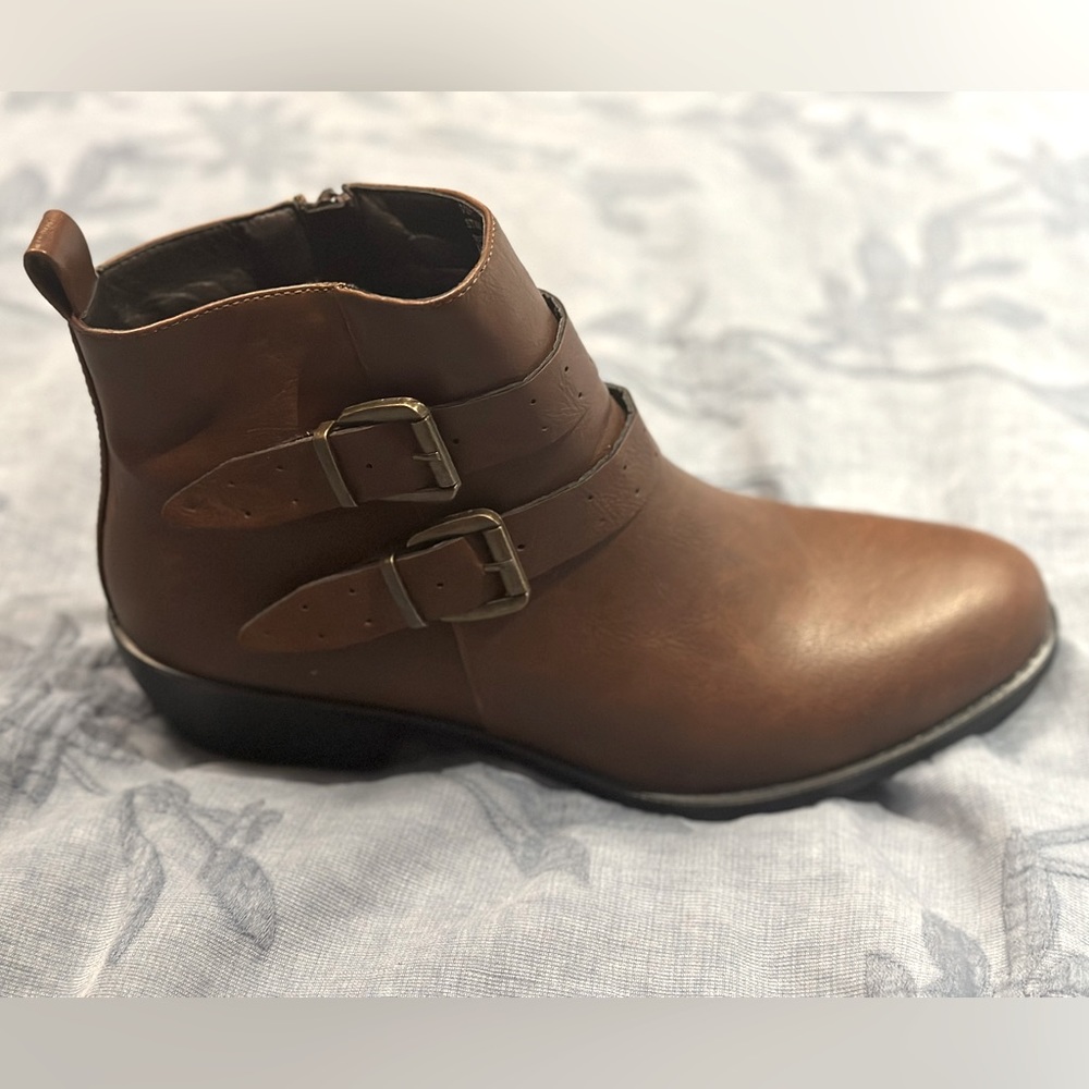 Aerocushion Memory Foam : Brown Leather Bootie. Sz.10